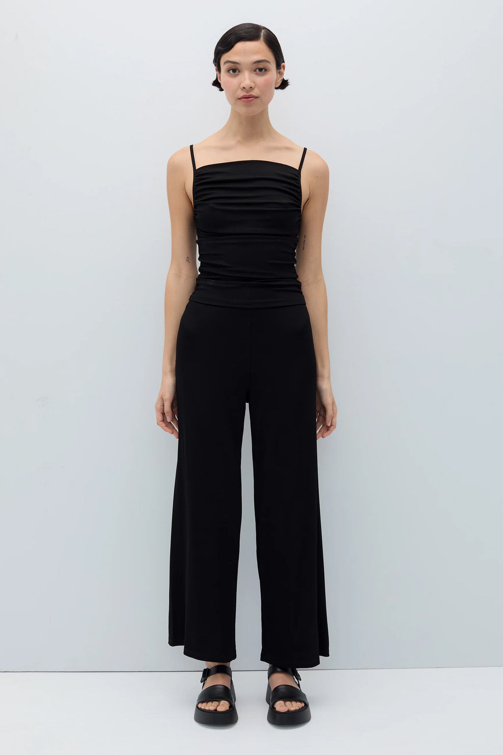 Sheila top black