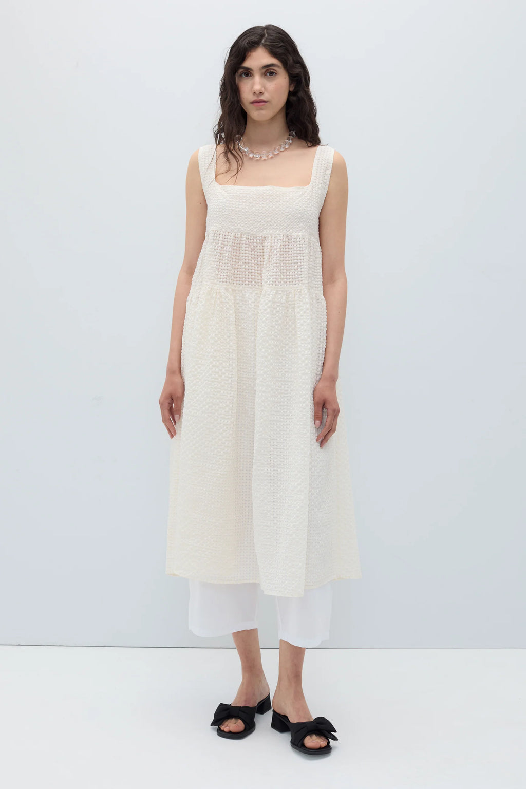 Saint dress beige