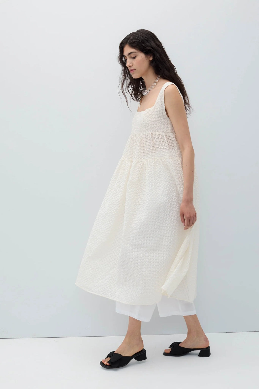 Saint dress beige