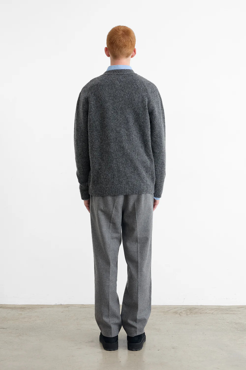 Duck patch cardigan grey