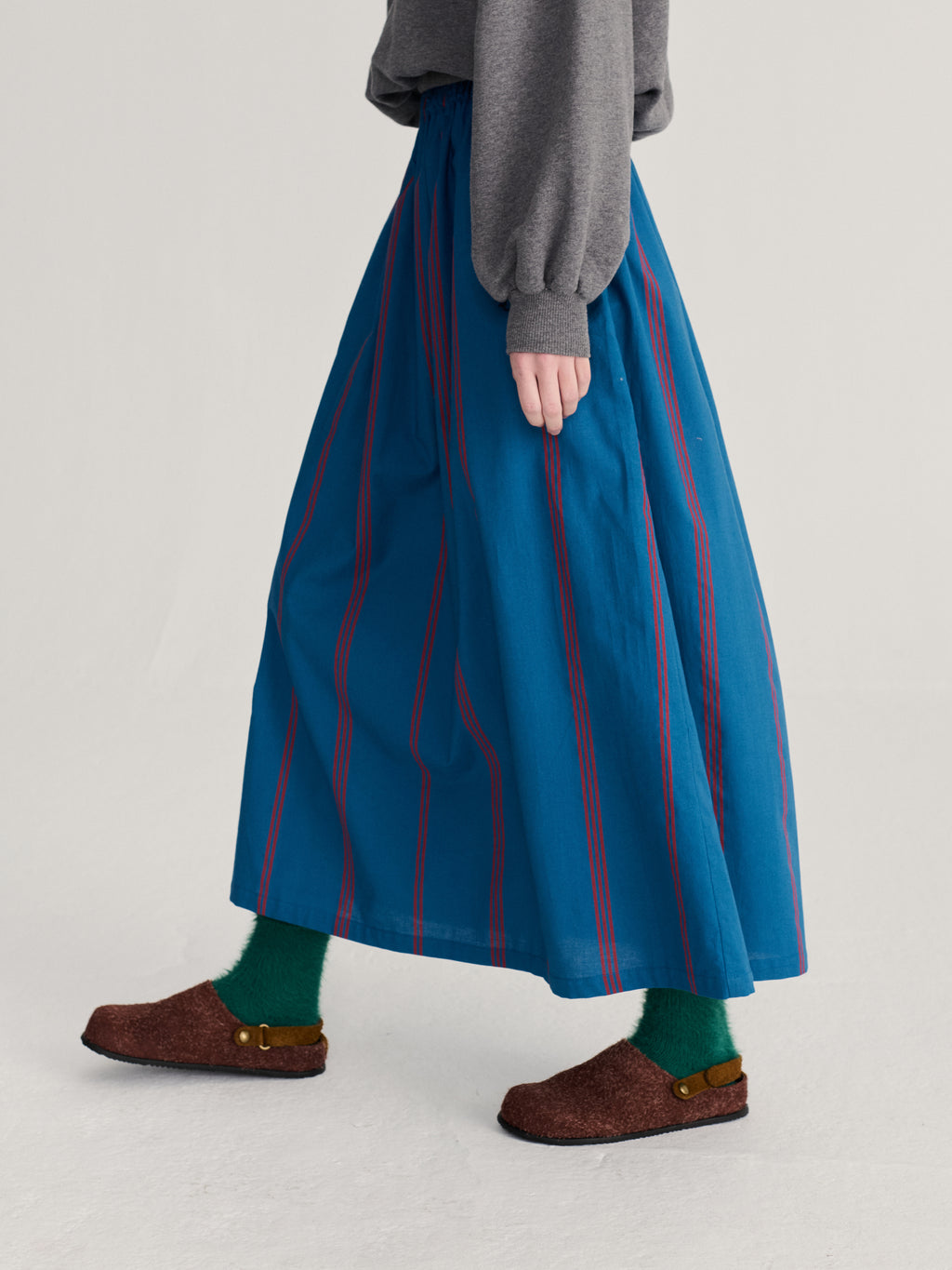 Triple stripes all over skirt blue