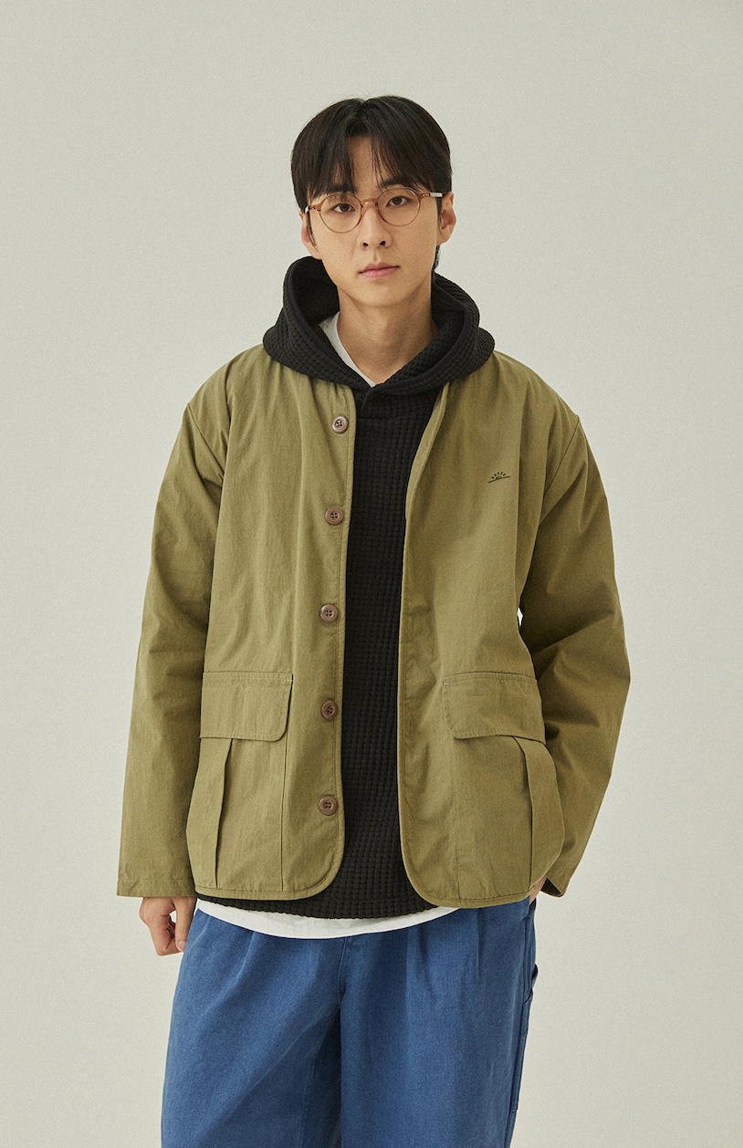 Reversible utility round jacket khaki