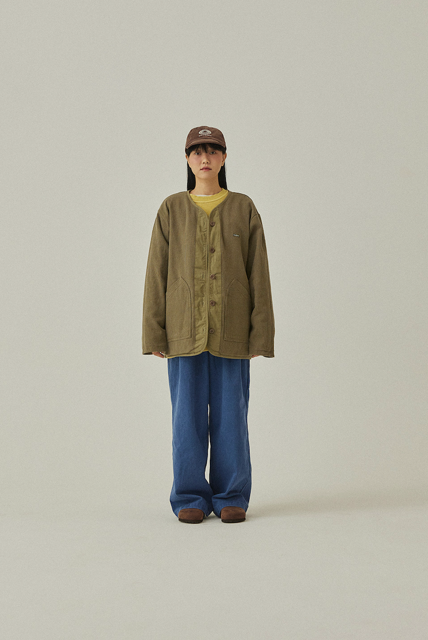 Reversible utility round jacket khaki