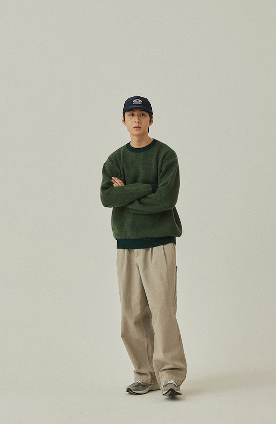 Ringer round wool knit green