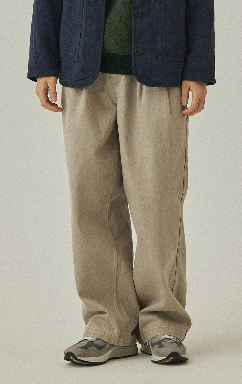 Two tuck wide kation pants light beige