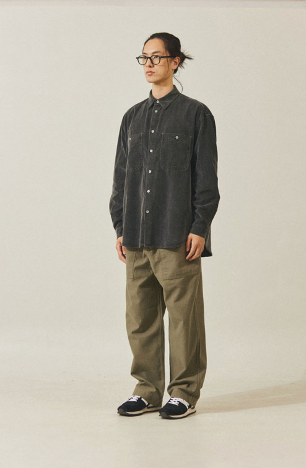 Pigment corduroy shirt dark grey