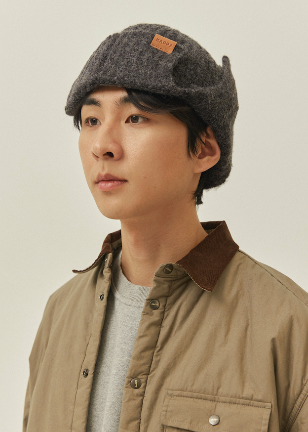 Wool knit trooper hat charcoal