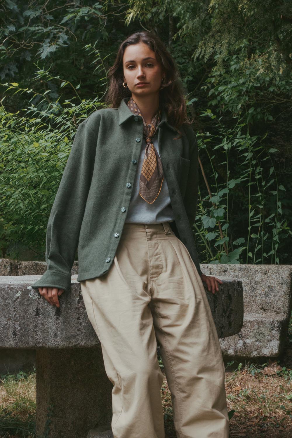 Surchemise en laine epure khaki unie