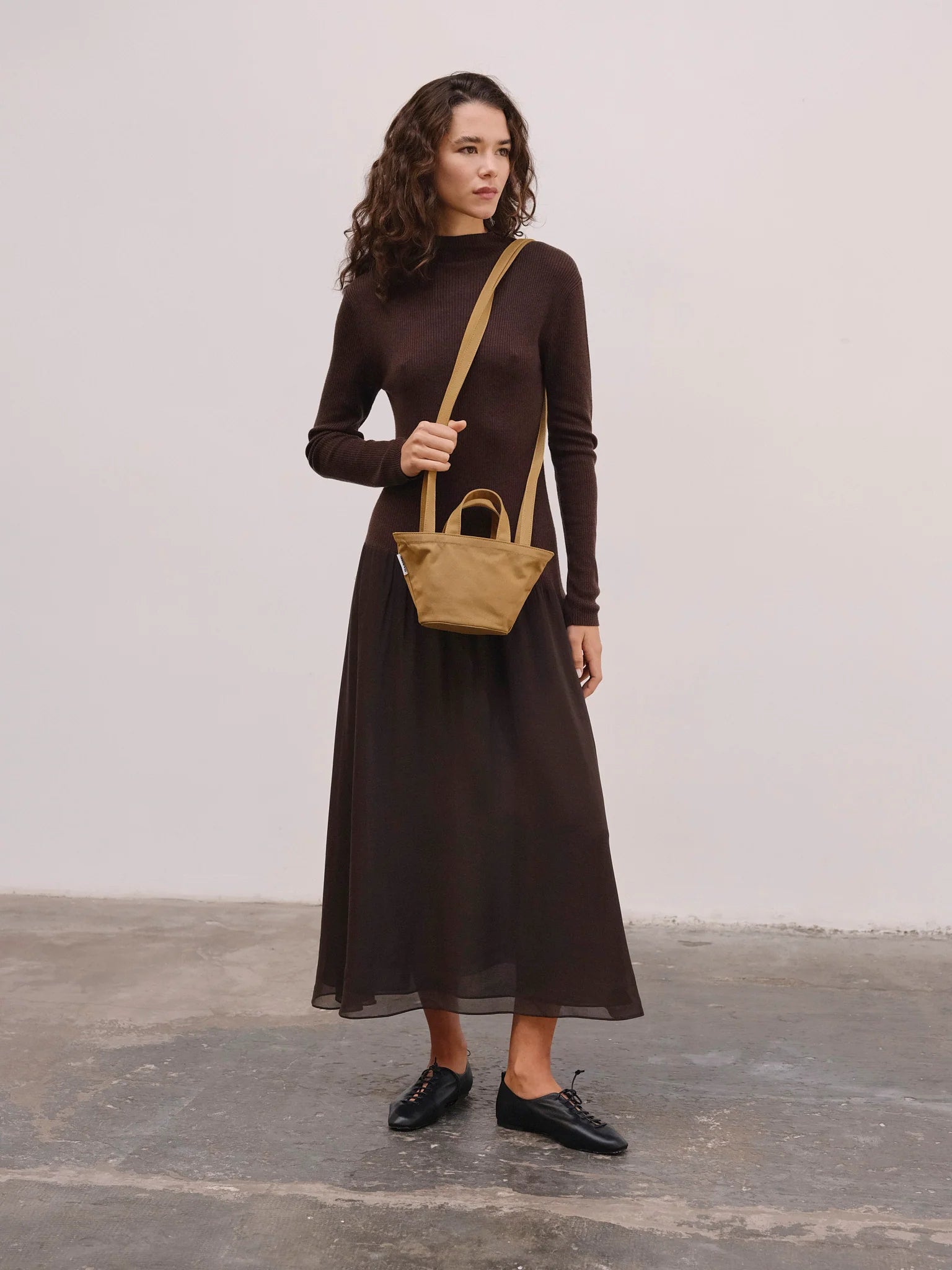 Mini basket bag mustard