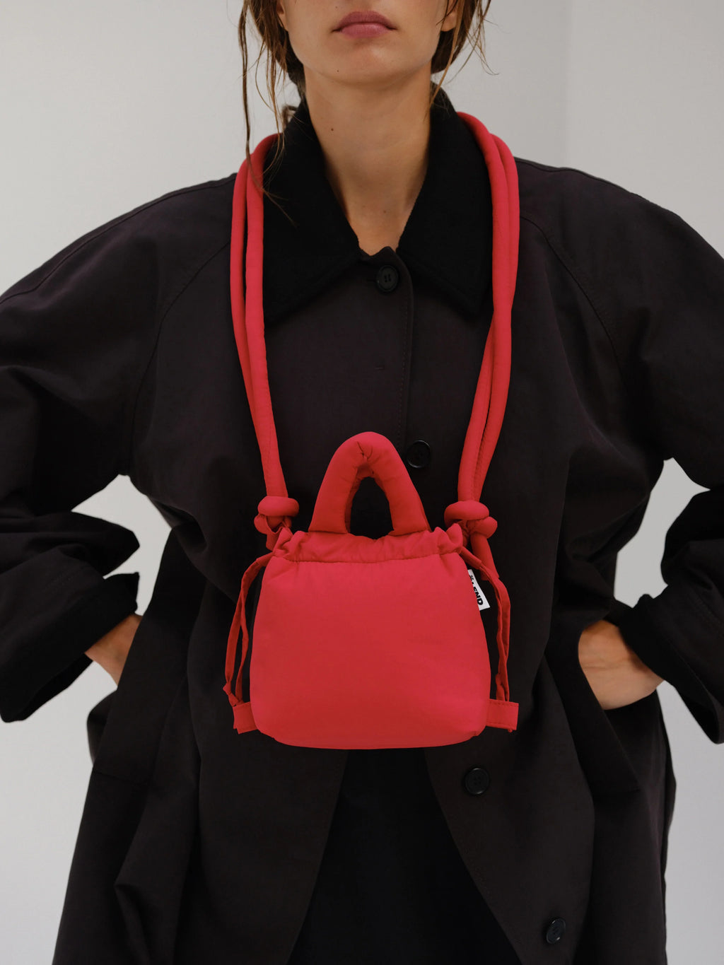 Micro ona soft bag red