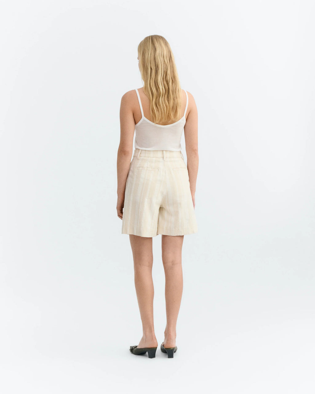 Lia raw dappled stripes shorts ecru
