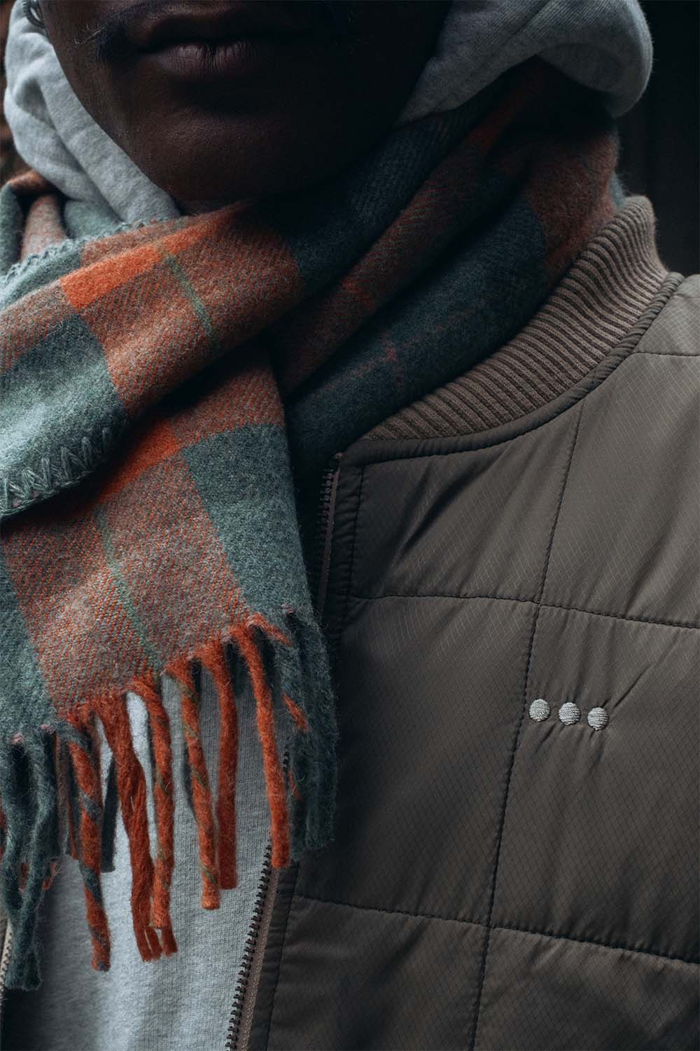 Echarpe en laine tartan orange et vert