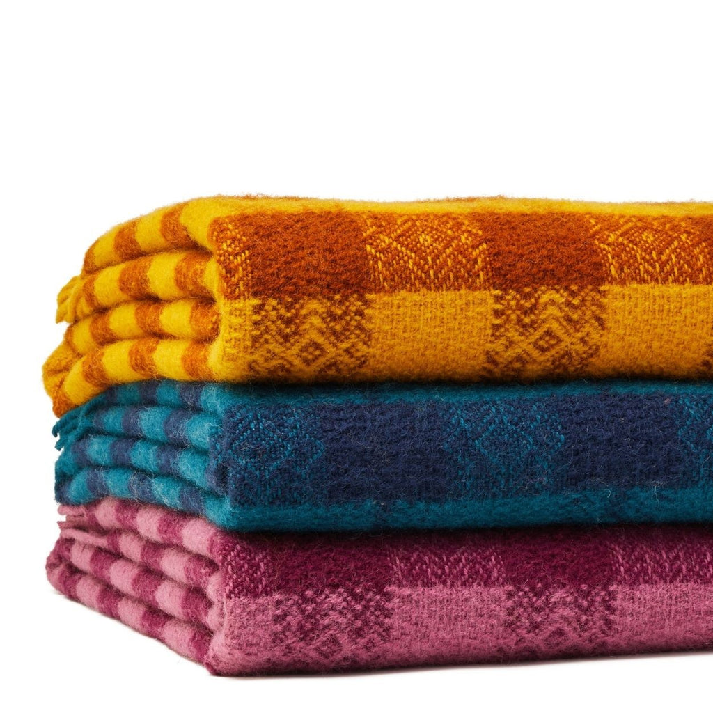 Plaid laine vierge bordeau