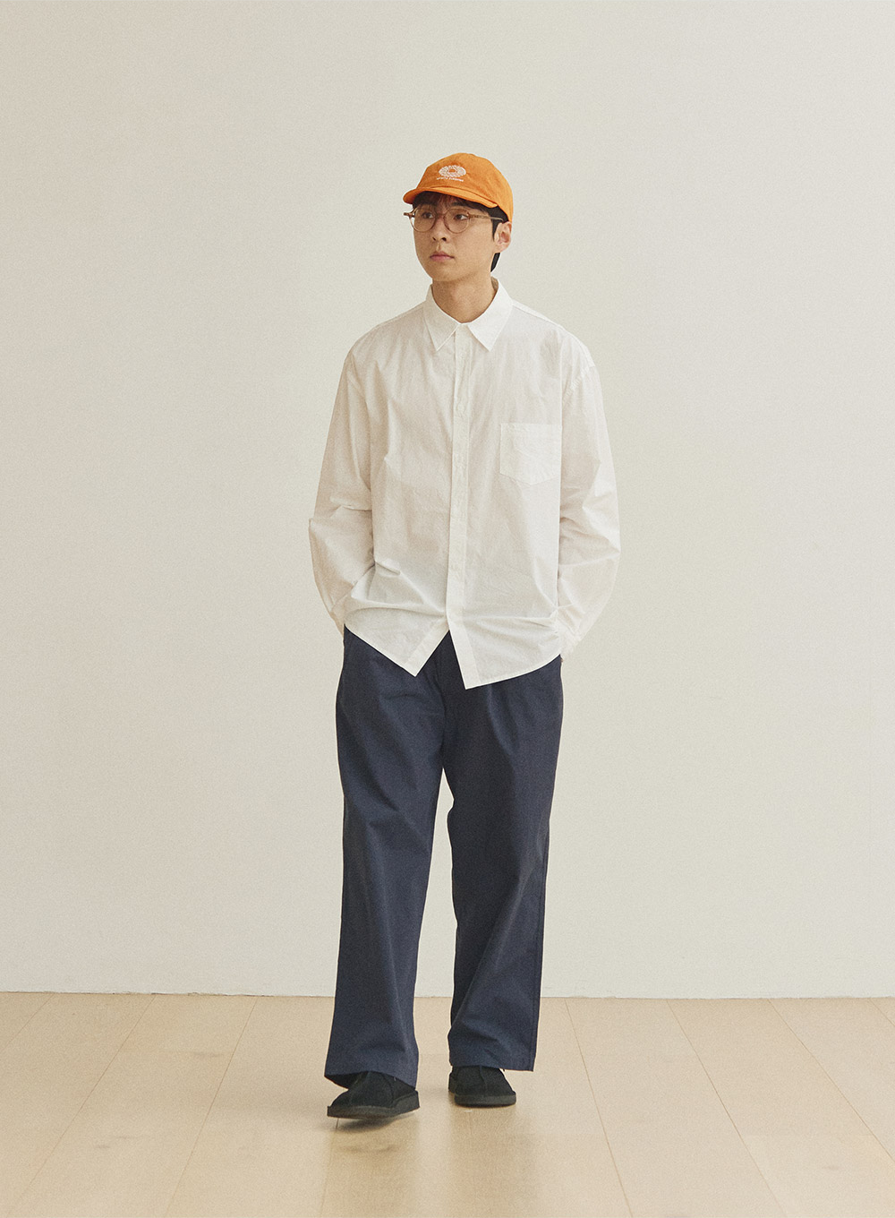 Two tuck wide cn pants navy